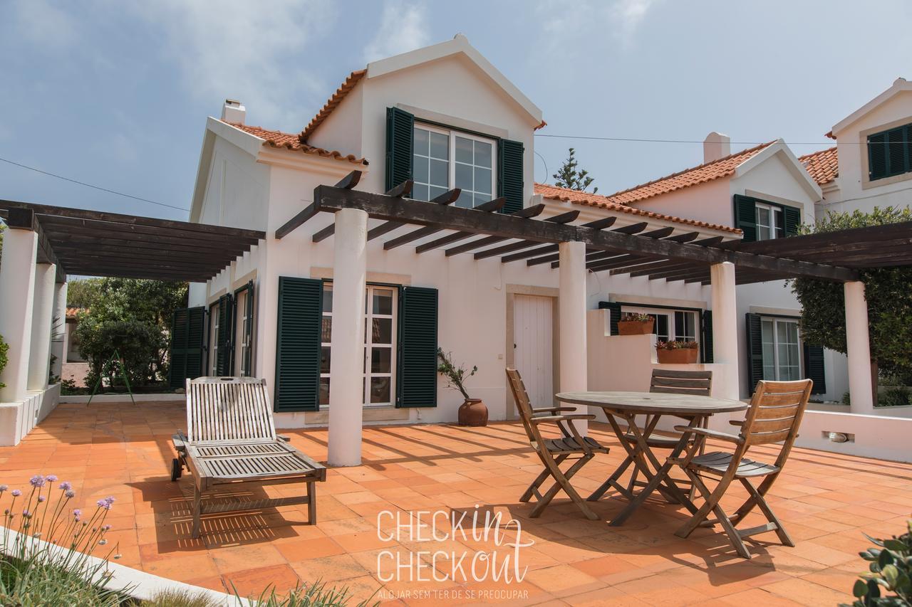 Checkincheckout - Casa De Ferias Das Azenhas Sintra Exterior photo