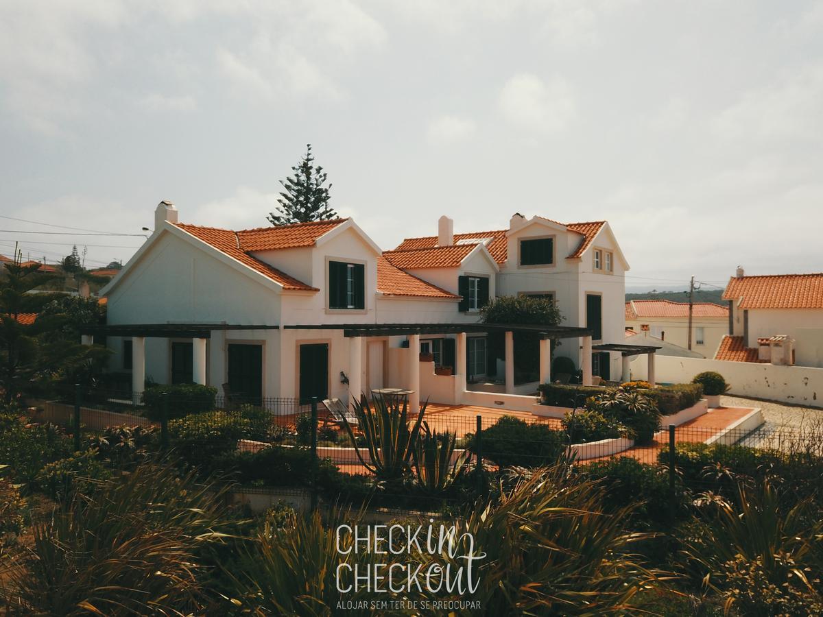 Checkincheckout - Casa De Ferias Das Azenhas Sintra Exterior photo